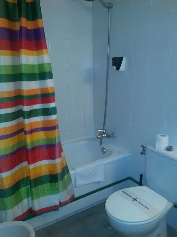 Hostal Tilos Malaga Ngoại thất bức ảnh