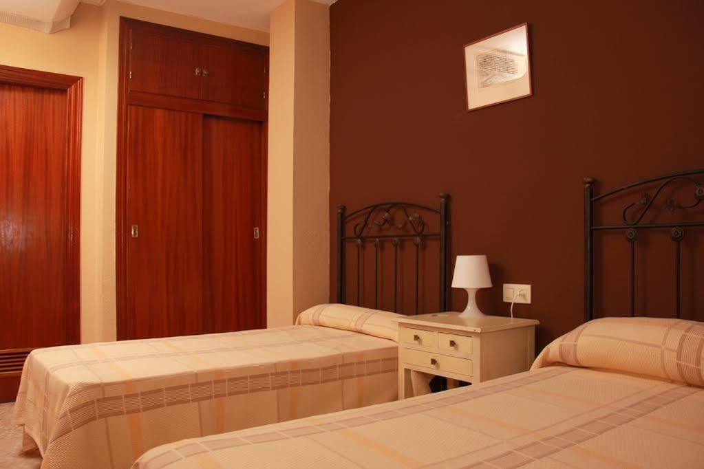Hostal Tilos Malaga Ngoại thất bức ảnh